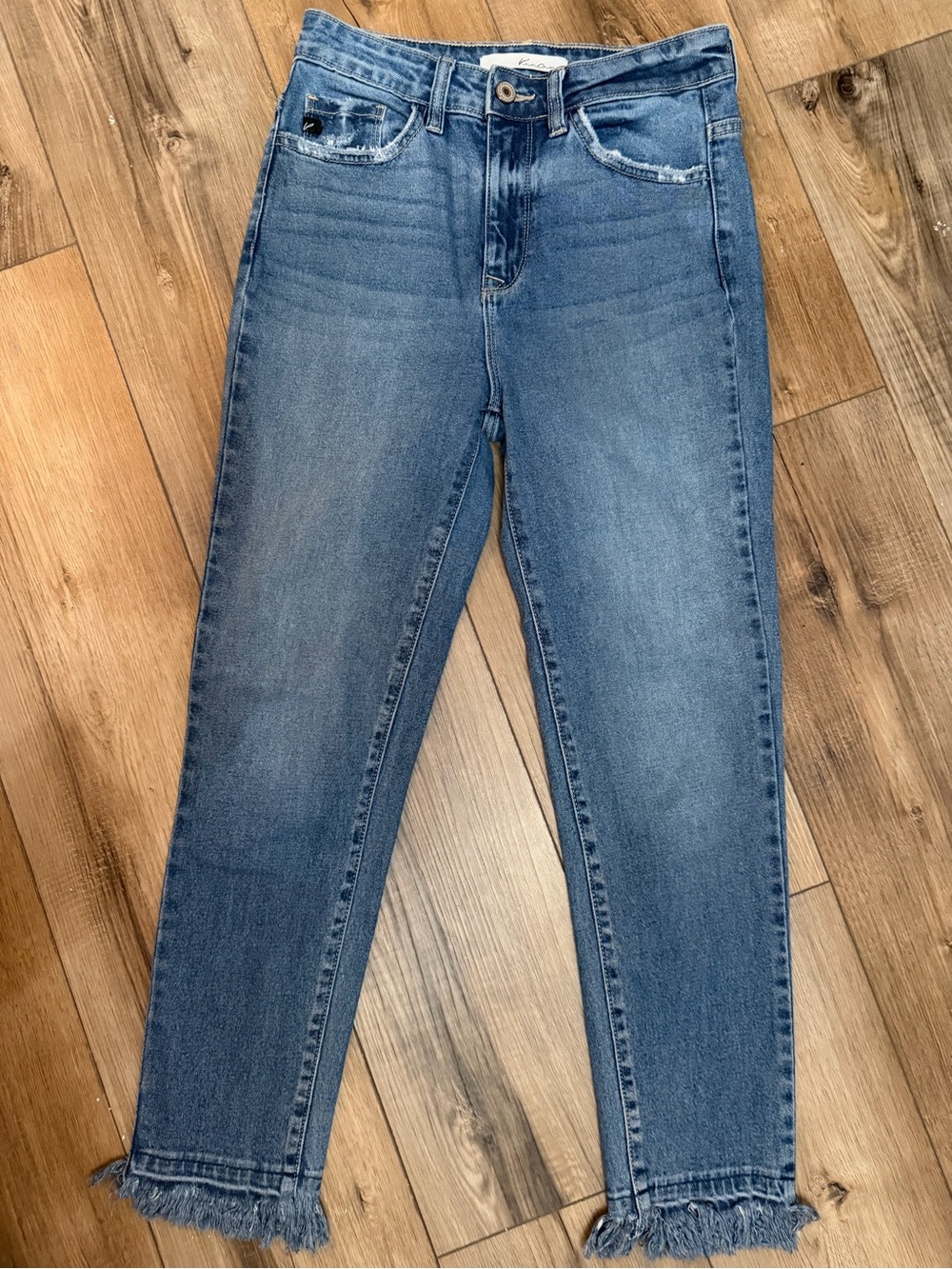KanCan Medium Blue Ankle Frayed-Hem Jeans